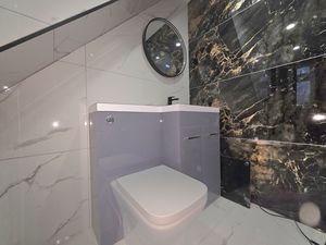 Photo 7- click for photo gallery